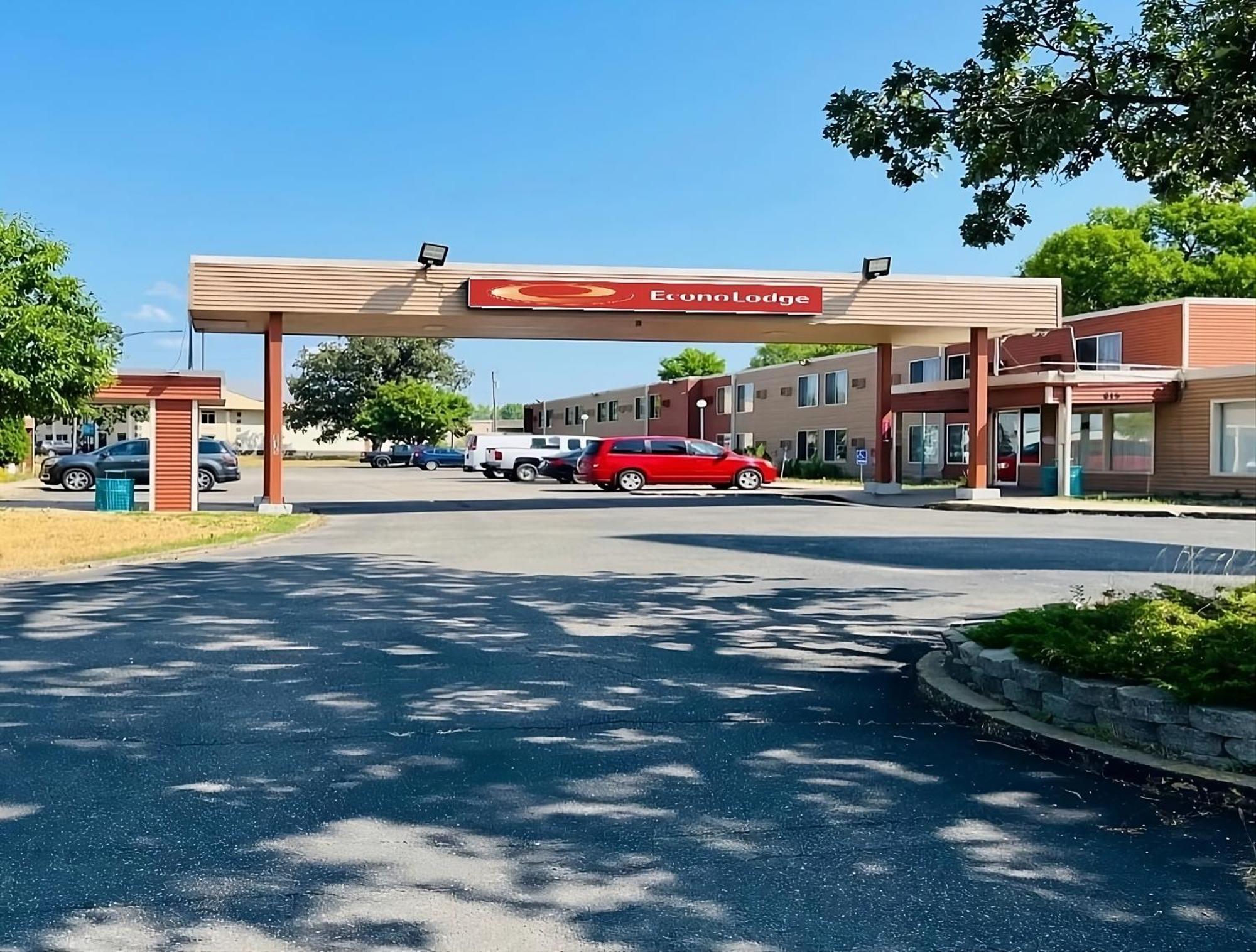 Econo Lodge Waite Park Buitenkant foto