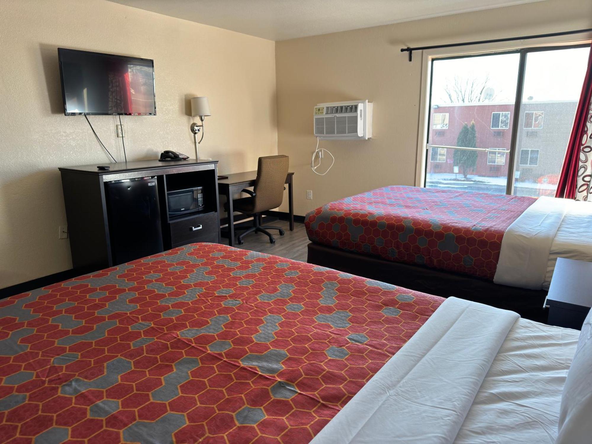 Econo Lodge Waite Park Buitenkant foto